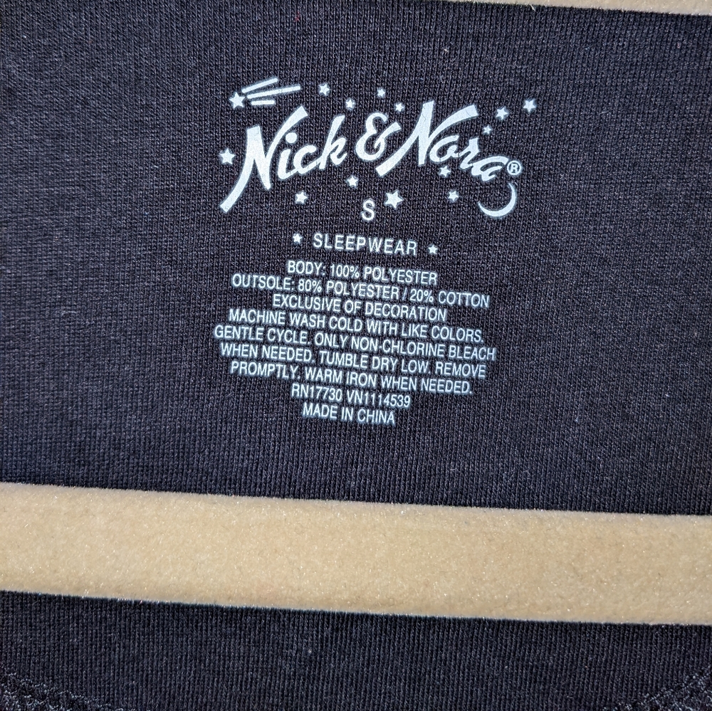 Nick & nora footed pajamas size S - Picture 9 of 14